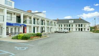 Baymont By Wyndham Prattville/Montgomery в Prattville, AL