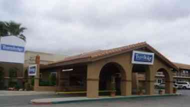 Travelodge by Wyndham Hemet CA em Hemet, CA