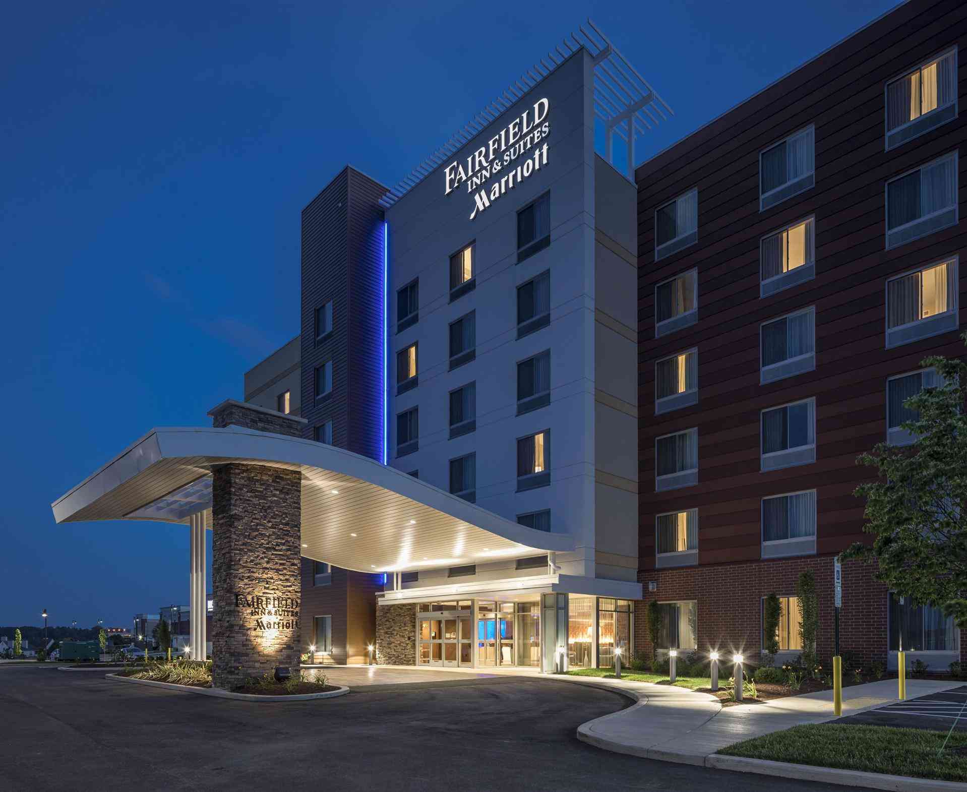 Fairfield by Marriott Inn & Suites Pittsburgh North/McCandless Crossing в Pittsburgh, PA