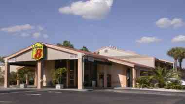 Super 8 by Wyndham Kissimmee/Maingate/Orlando Area, Kissimmee, FL