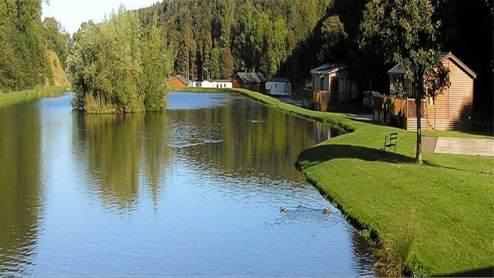 Thurston Manor Leisure Park i Dunbar, GB2