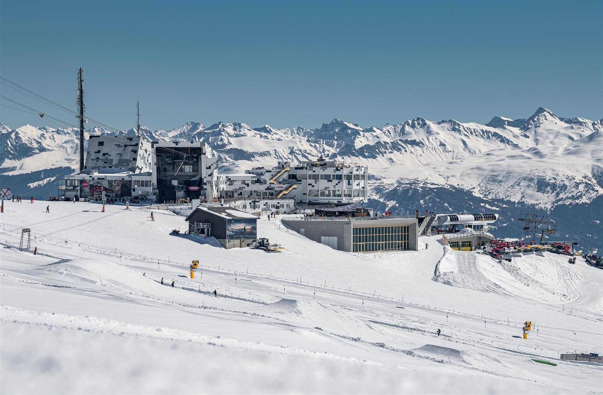 GALAAXY в Falera, CH