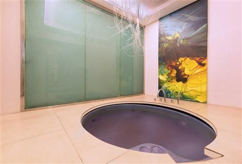 Holiday Inn Cochin в Кочи, IN