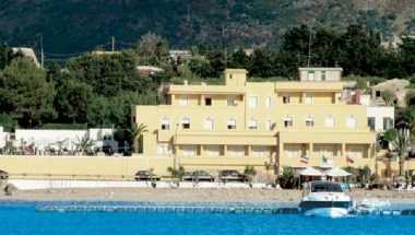 Azzolini Palm Beach Hotel a Cinisi, IT