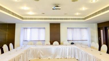 Queensway Park в Chennai, IN