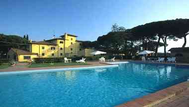 Hotel Residence Il Bambolo in Castagne naar Carducci, IT