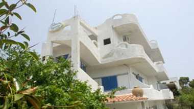 Myrmidon Hotel в Aegina, GR