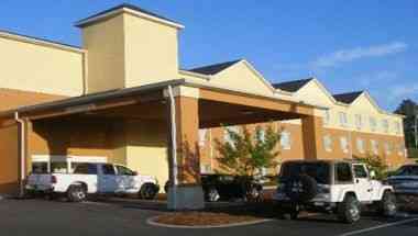 Comfort Inn and Suites Crestview i Crestview, FL