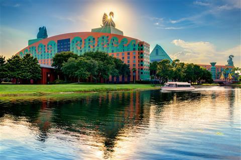 Walt Disney World Swan and Dolphin в Lake Buena Vista, FL