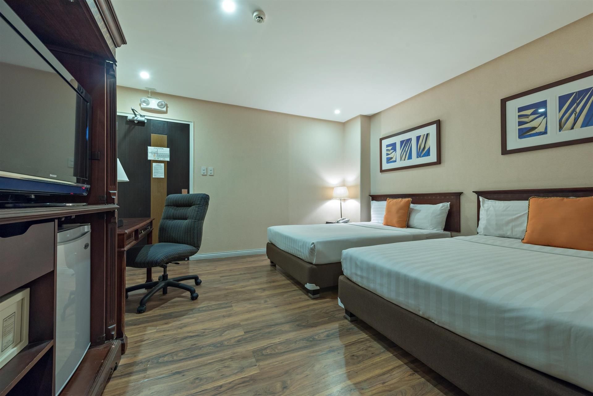 รูปสถานที่จัดงาน