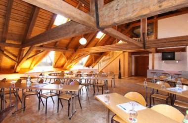 Hotel - Restaurant De La Vue-Des-Alpes in Val-de-Ruz, CH