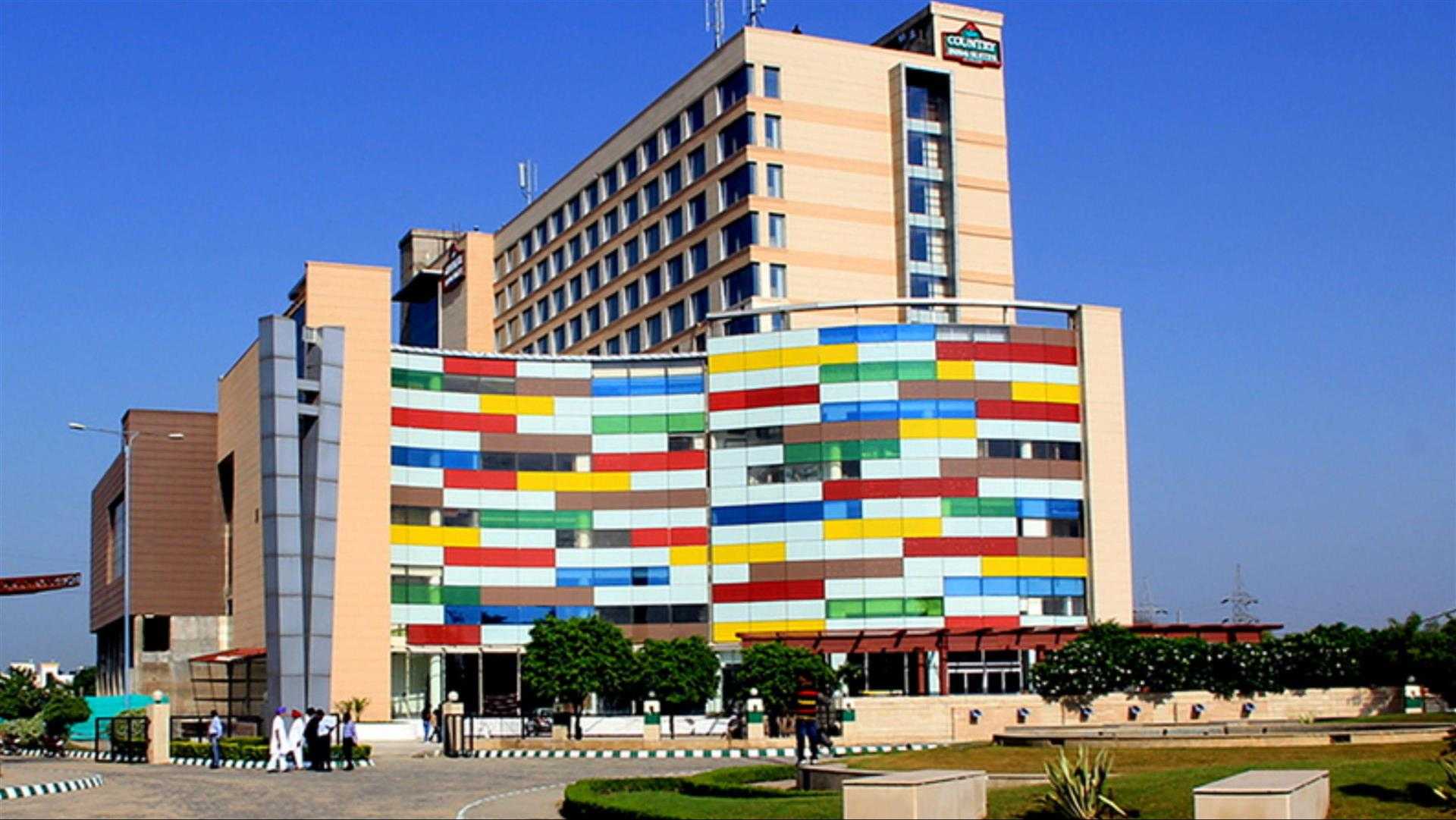 Country Inn & Suites By Radisson Bathinda a Bathinda, IN