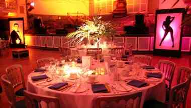 Oxford Town Hall в Oxford, GB1