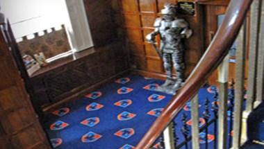 Grail Court Hotel в Burton-on-Trent, GB1