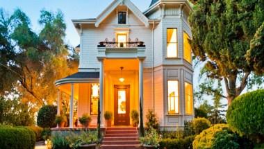 Inn At Park Winters image