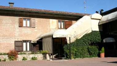 Antica Locanda Del Villoresi a Nerviano, IT