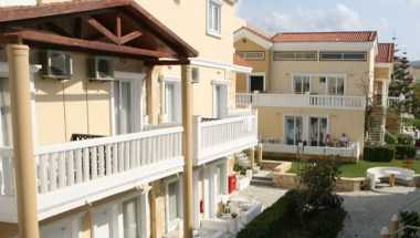 Jo-An Beach in Rethymnon, GR