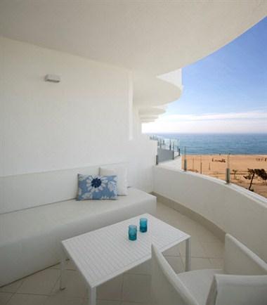 圣诞老人苏珊娜, ES 的 Fergus Style Mar Mediterrania