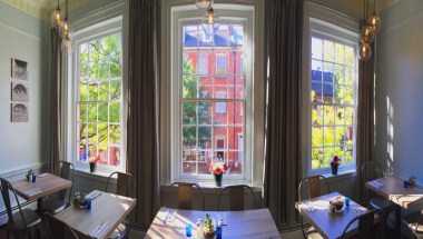 Sonoma Cellar em Alexandria, VA