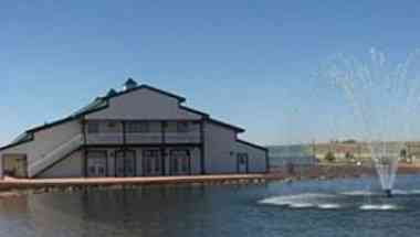 May Farms a Denver, CO