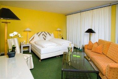 รูปสถานที่จัดงาน