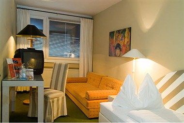 รูปสถานที่จัดงาน