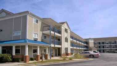 InTown Suites - Columbia West в Columbia, SC