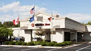 Clarion Inn Fredericksburg i Fredericksburg, VA