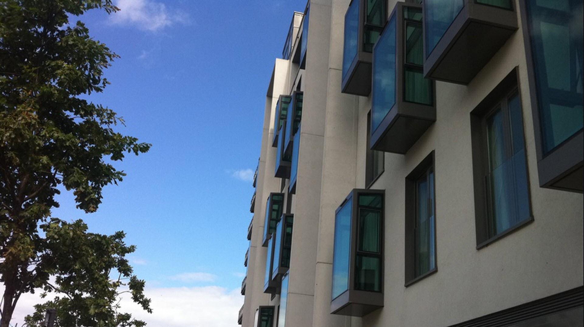 Premier Suites Dublin image