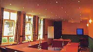 Escatel Hotel in Macon, FR