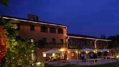 Tenuta La Cascinetta Hotel De Charme Ristorante en Buriasco, IT