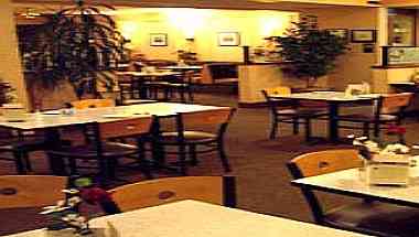 Buttercup Grill & Bar - Walnut Creek в Walnut Creek, CA