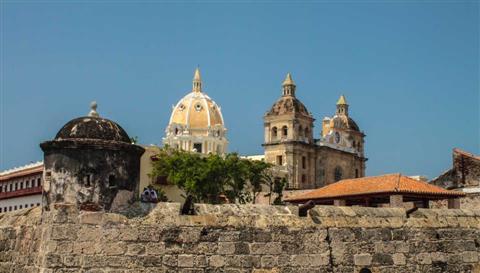 Visita guiada por la ciudad de Cartagena y visita a San Felipe de Barajas para