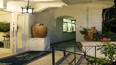 Gatto Bianco i Capri, IT