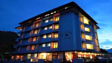 Westwood Riverside в Idukki, IN