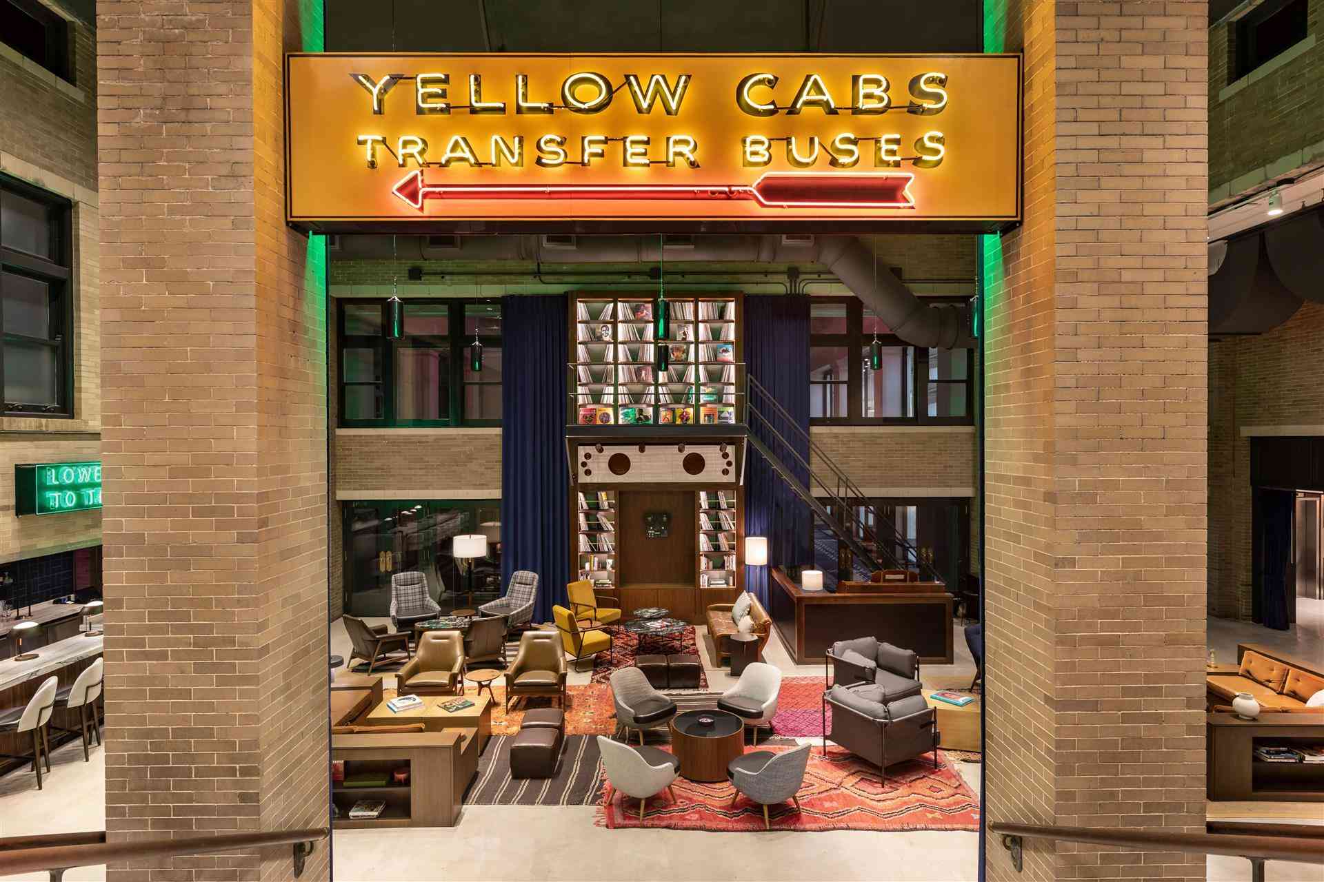 The Central Station Memphis, Curio Collection by Hilton a Memphis, TN