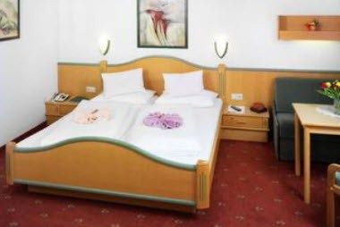 รูปสถานที่จัดงาน