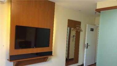 7 Days Inn Beijing Huangsi in Beijing, CN