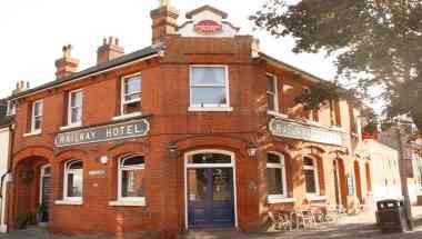 Railway Hotel, Faversham, GB1