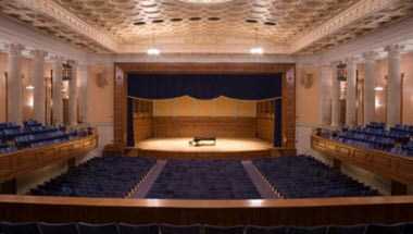 Stambaugh Auditorium a Youngstown, OH