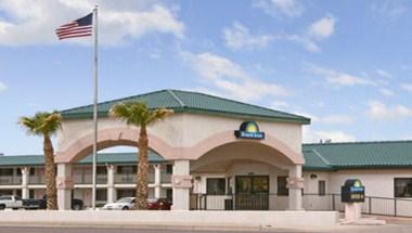 Days Inn by Wyndham Safford image
