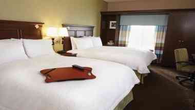 Hampton Inn & Suites Mount Joy/Lancaster West in Manheim, PA