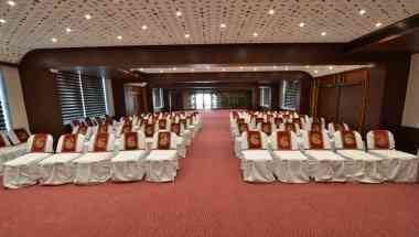 Hotel Grand Saakar Tiara in Vadodara, IN