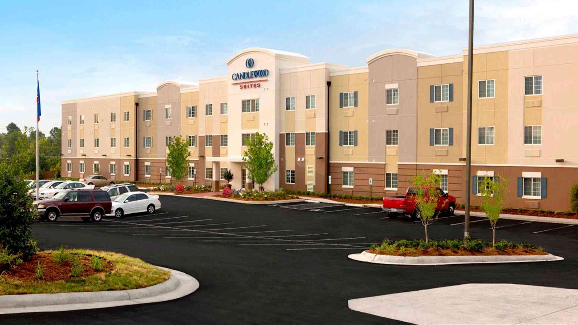 Candlewood Suites Chester – Airport Area in เชสเตอร์, PA