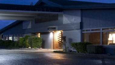 Heartland World Heritage Hotel in Haast, NZ