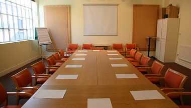 Aberdeen Centre в London, GB1