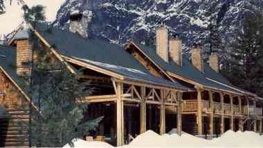 Freestone Inn в Mazama, WA