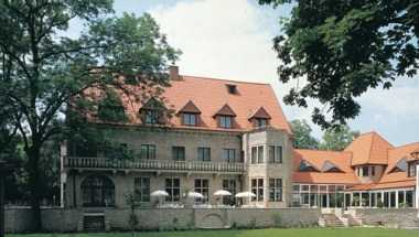 Parkhotel Unter den Linden a Halberstadt, DE
