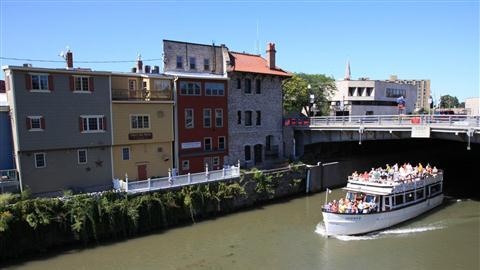 Lockport Locks & Erie Canal Cruises