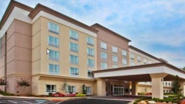 Wyndham Garden Duluth image